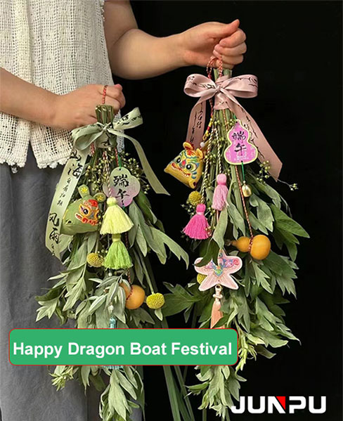 the-Dragon-Boat-ZHU.jpg the-Dragon-Boat-ZHU.jpg